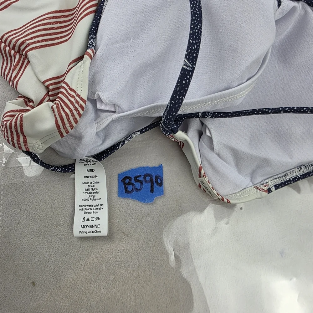 Salt Life Stars & Stripes Patterned Blue and Red Striped Swimsuit Size‎ Med